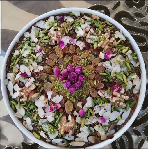 Medlouk dates and nuts    